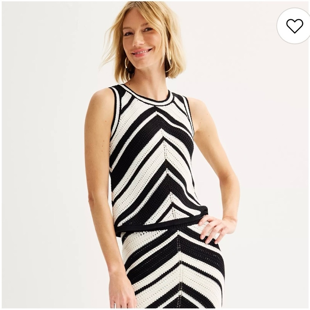 Women's Nine West Crochet Tank Top Chevron Striped Black Summer Beach Vacation
